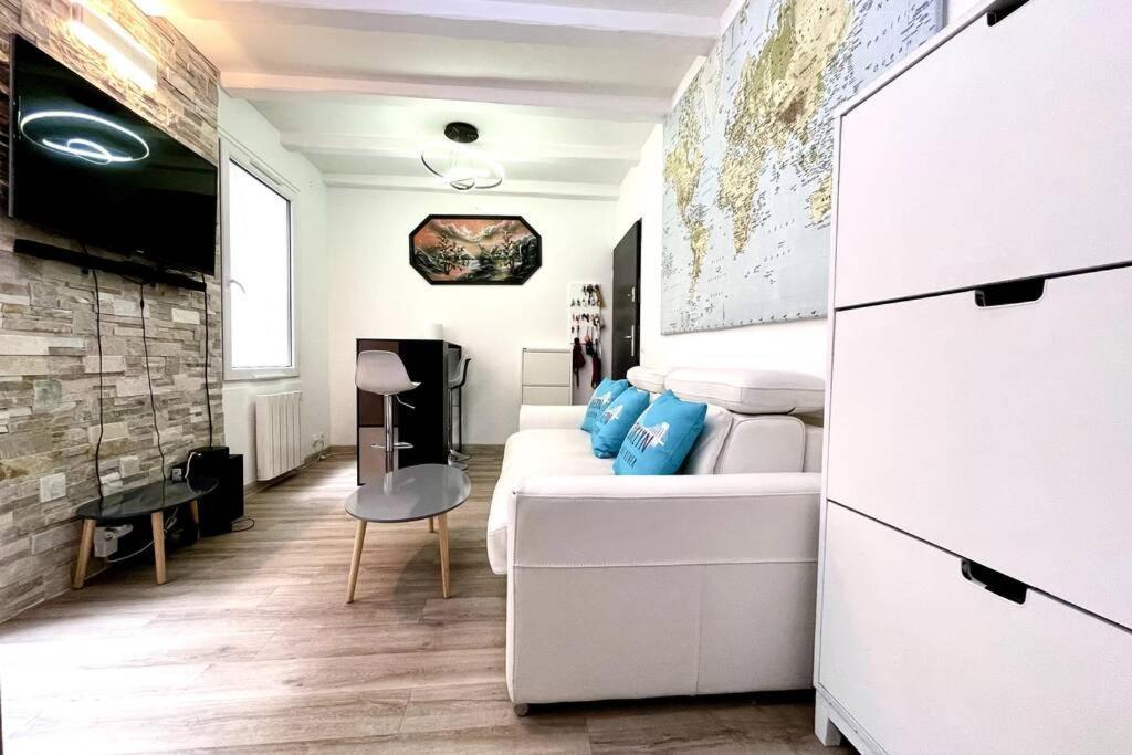 Exceptionnelle Maison De Ville ✧Cour Privee ✧Metro 파리 외부 사진